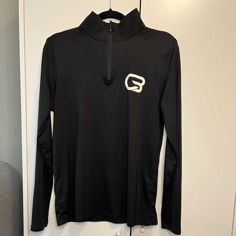 Cyclebar DC quarter zip pull over - L